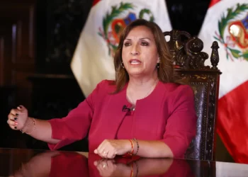 Dina Boluarte destituida como presidente del Perú